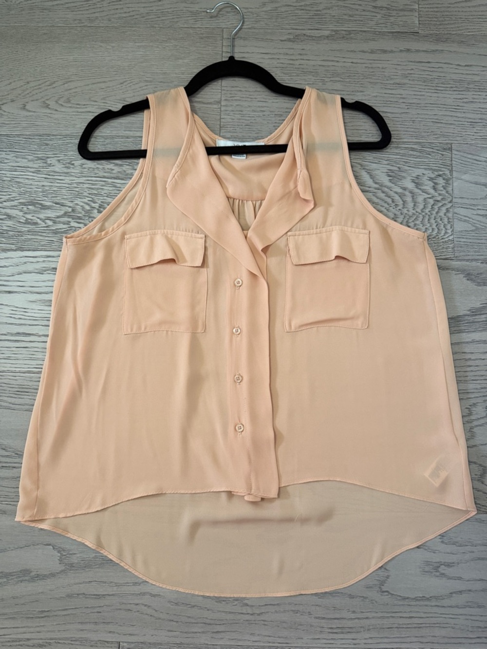 Forever 21 Peach Sleeveless Button-Front Camisole